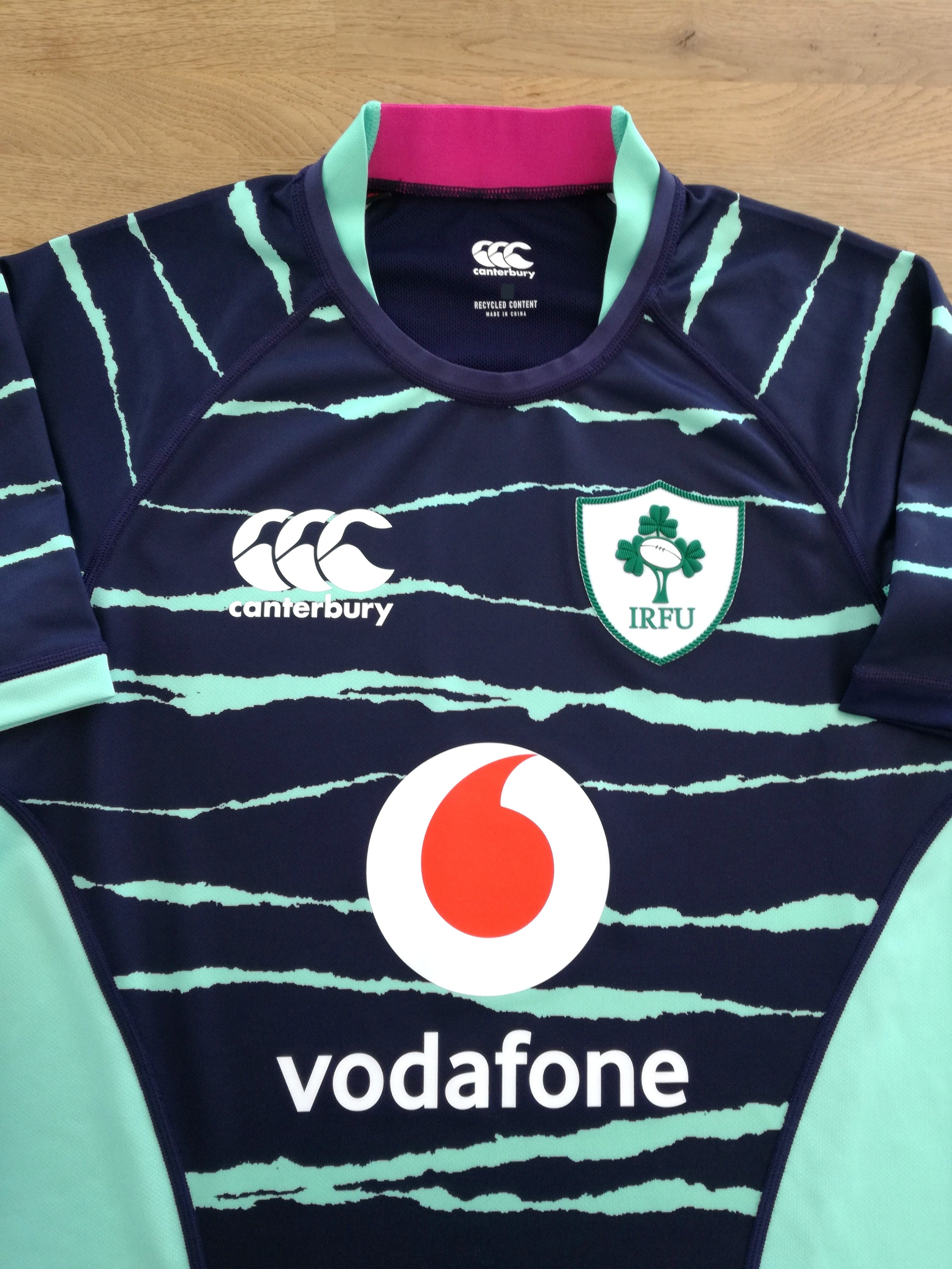 2022/23 Ireland Away Vapodri Rugby Shirt