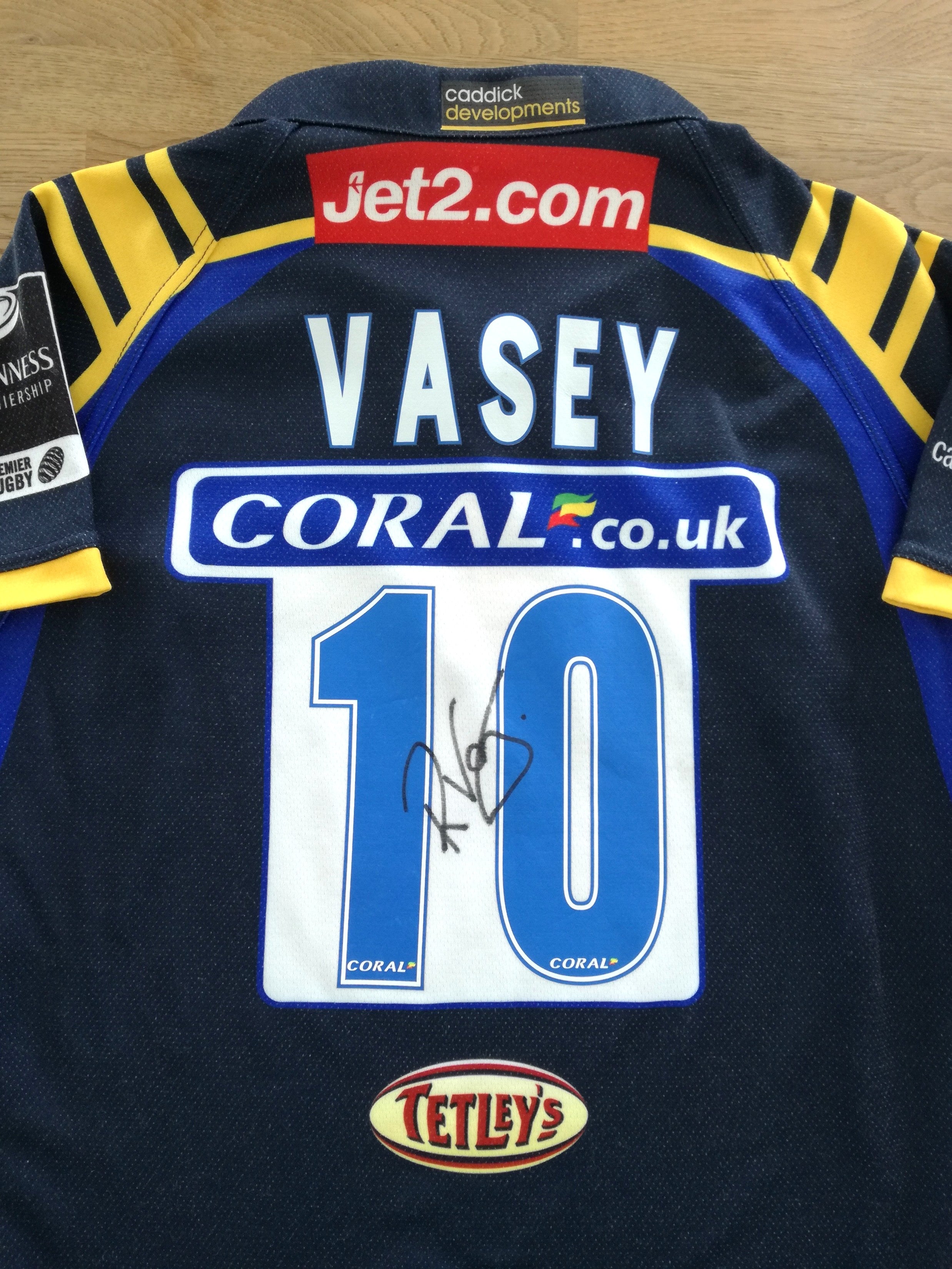 2007/08 Leeds Carnegie Home Premiership Player Issue Rugby Shirt Vasey #10