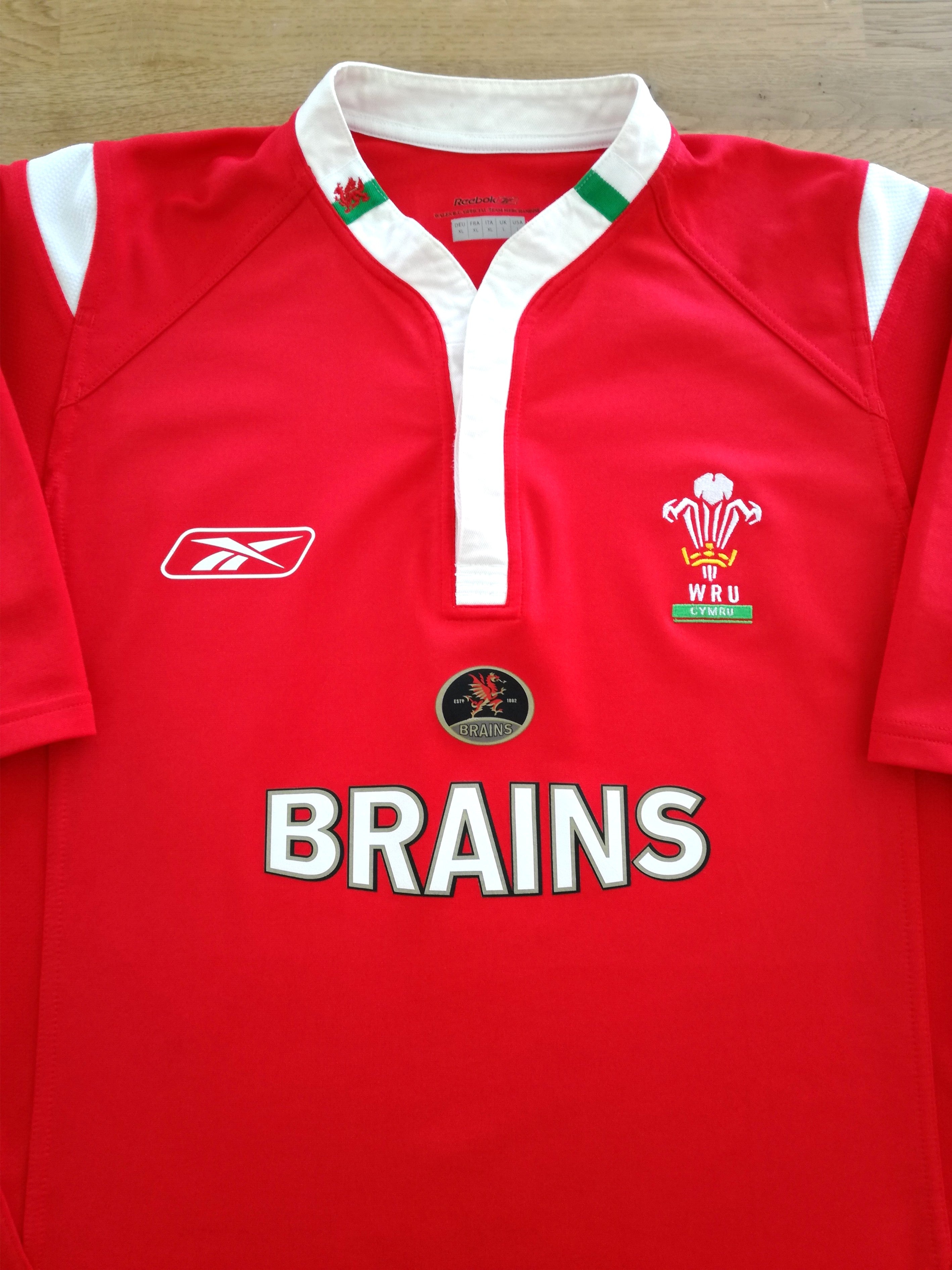 2004/05 Wales Home Pro-Fit Rugby Shirt