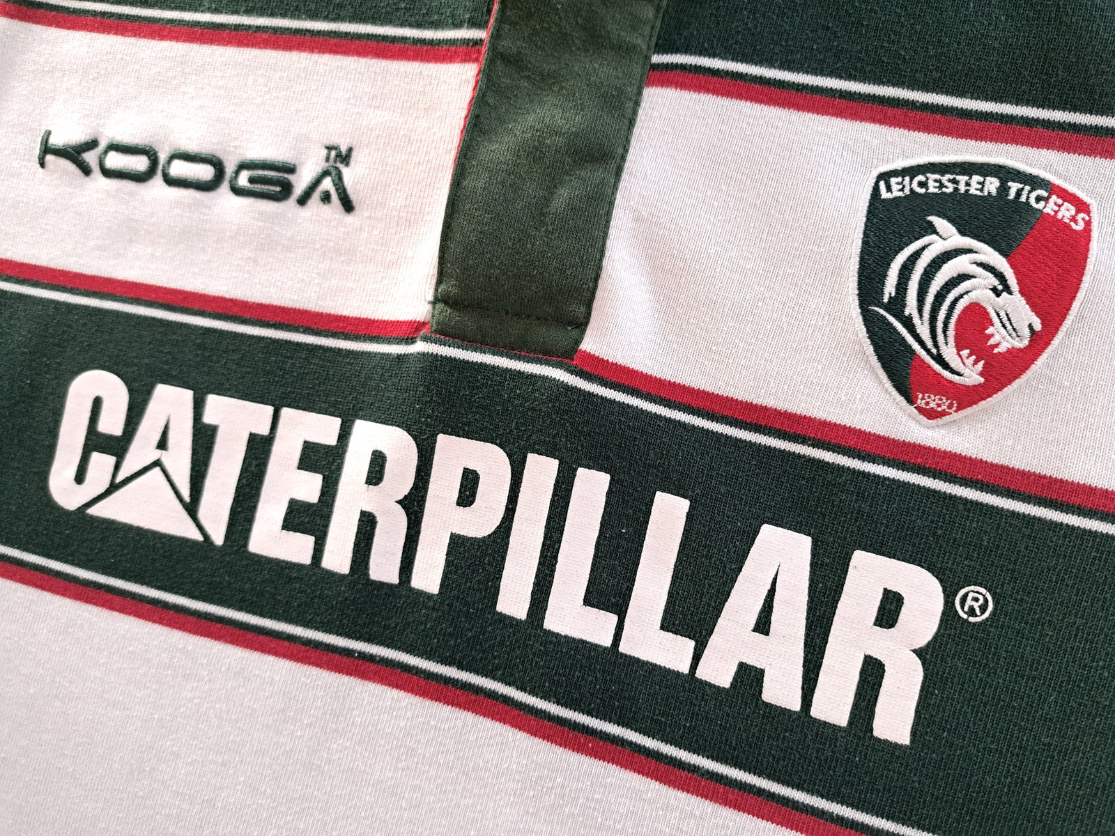 2015/16 Leicester Tigers Home Rugby Shirt. (L)
