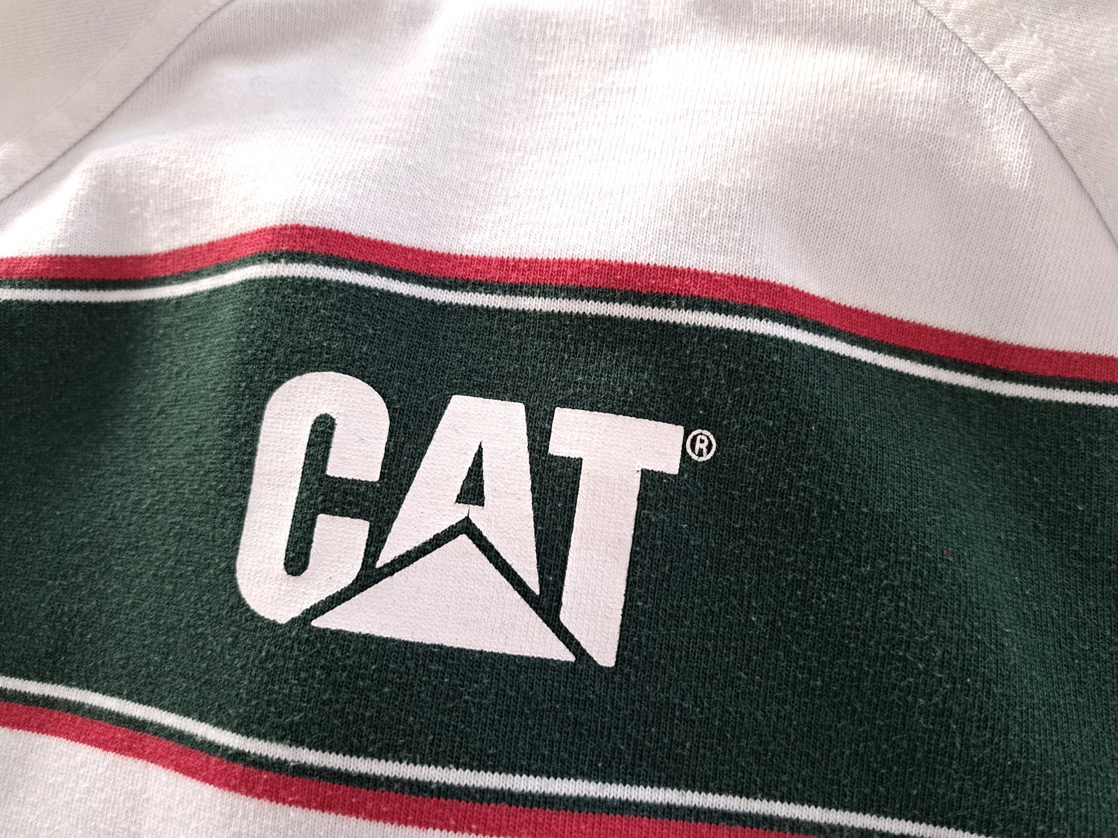 2015/16 Leicester Tigers Home Rugby Shirt. (L)