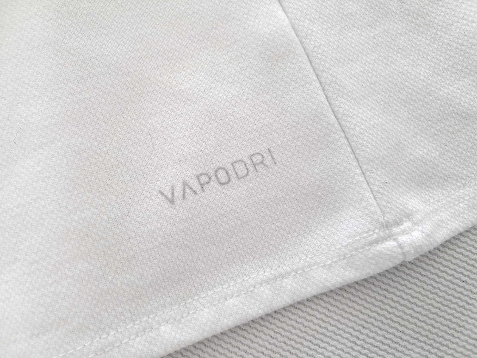 2019/20 England Home Rugby Shirt. (L)