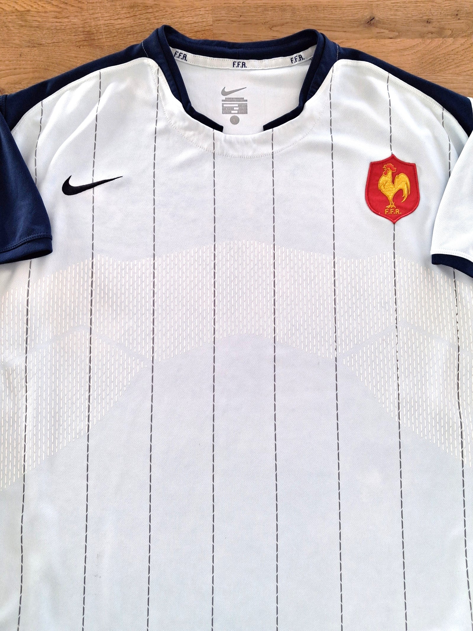 2009/10 France Away Pro-Fit Rugby Shirt (L)