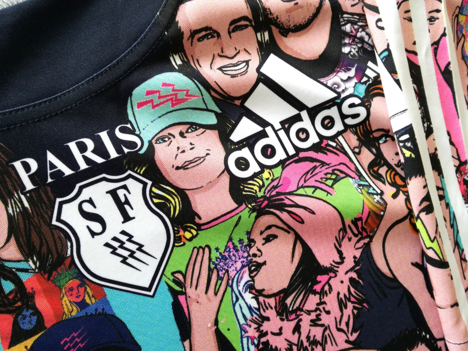 2010/11 Stade Français 3rd Rugby Shirt (L)