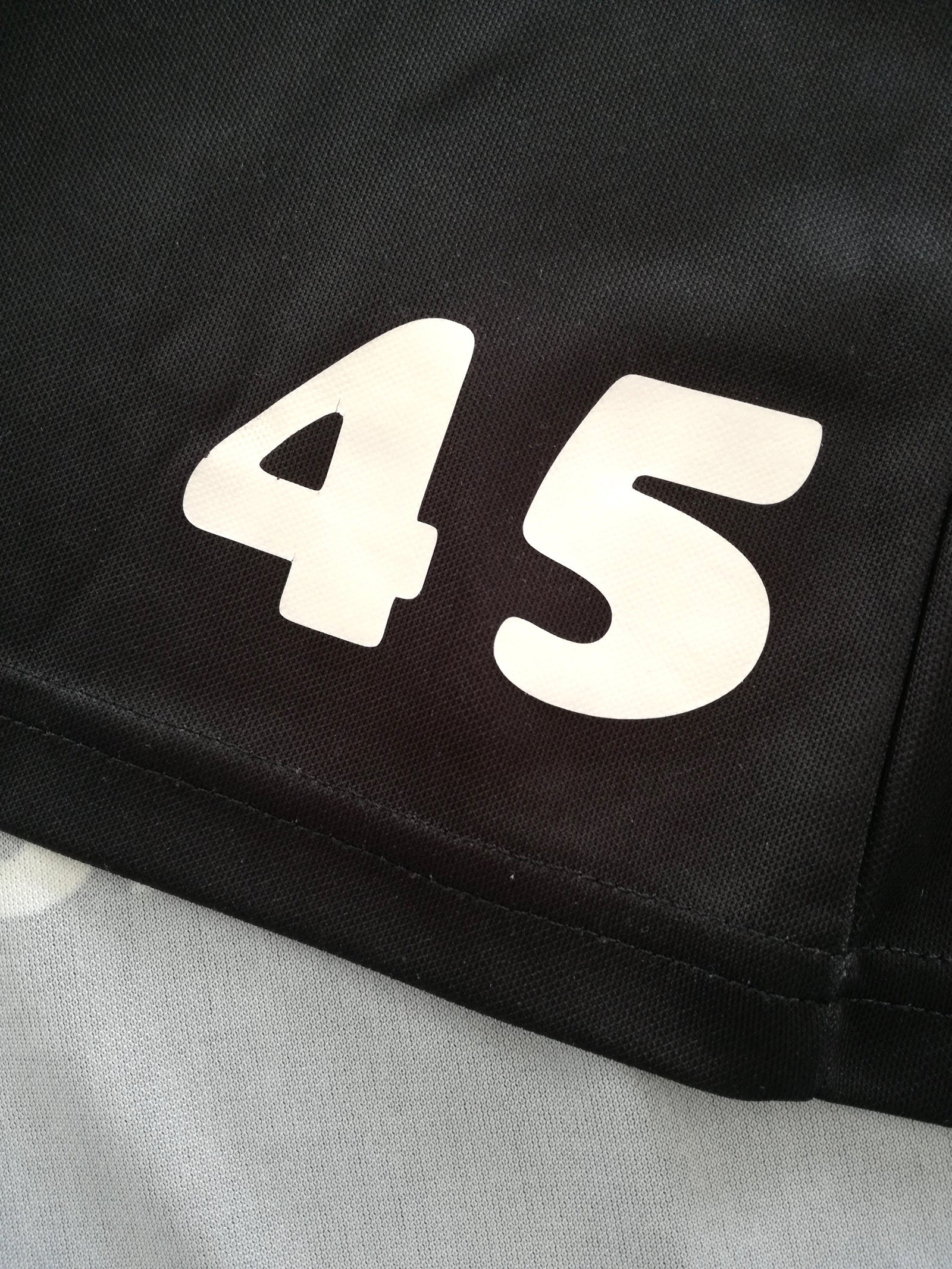 2011/12 Leicester Tigers Player Issue Rugby Training Shirt #45 (L)