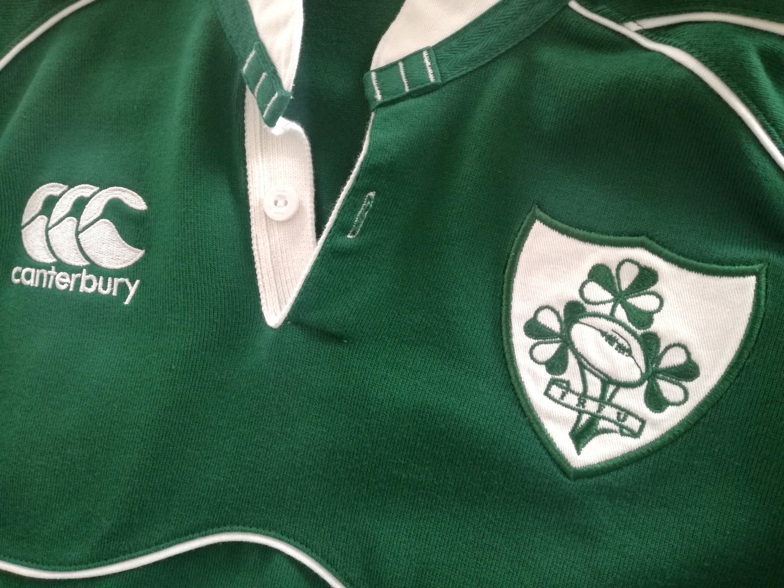 2007/08 Ireland Home Rugby Shirt. (L)