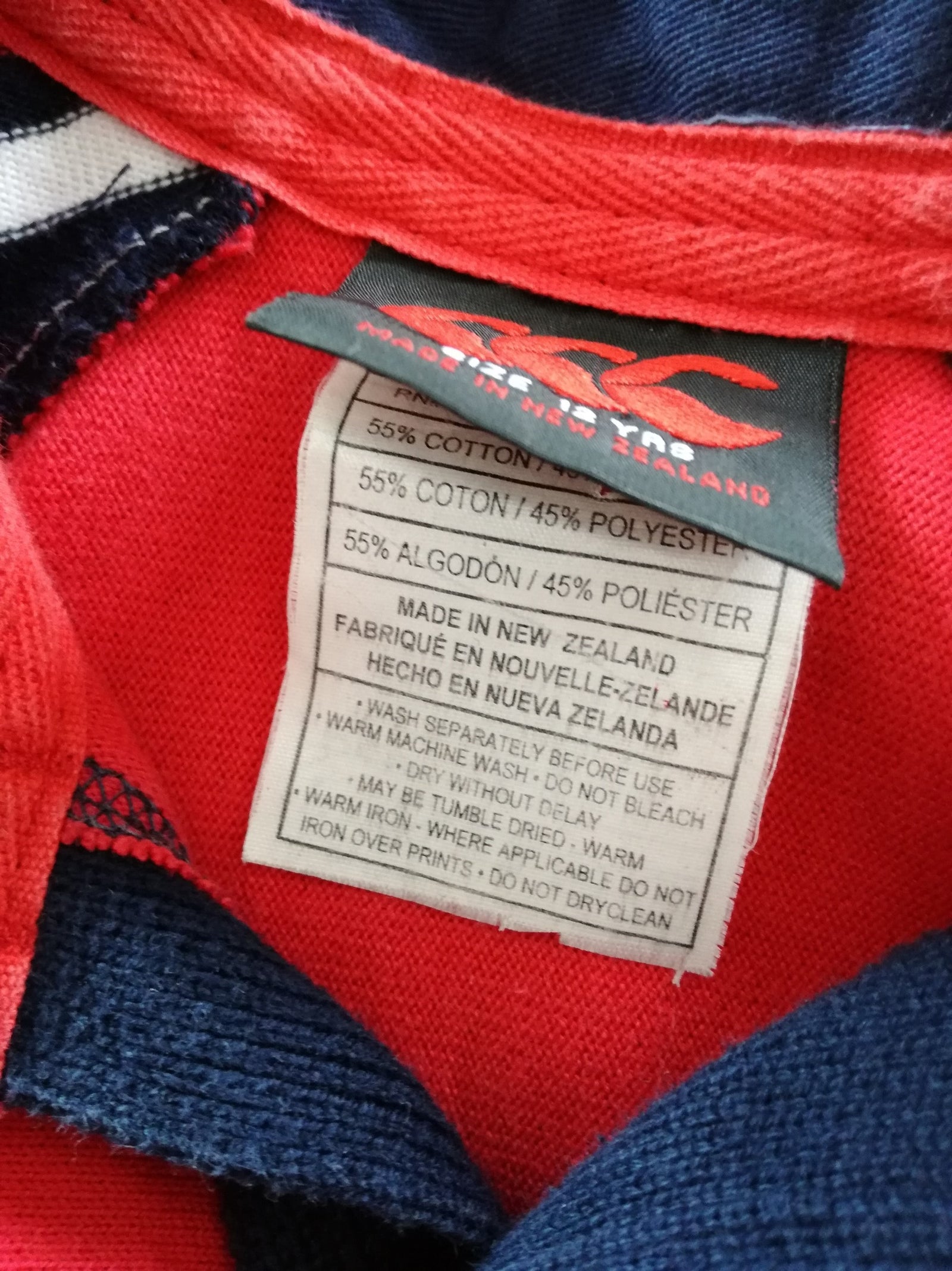 2003/04 Munster Home Rugby Shirt. (Youth)