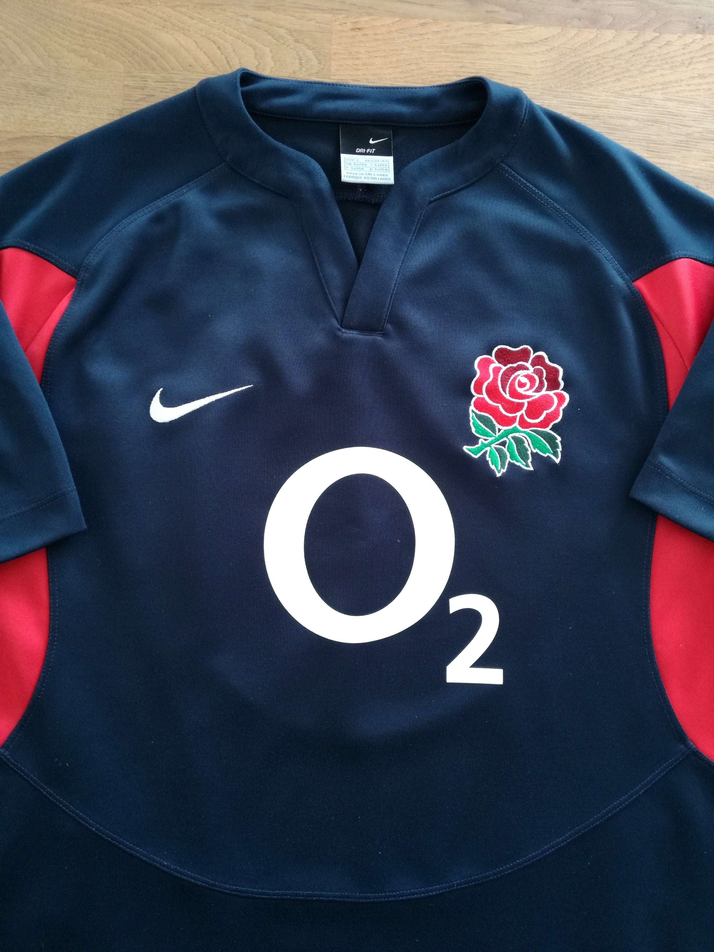 2005/06 England Away Pro-Fit Rugby Shirt
