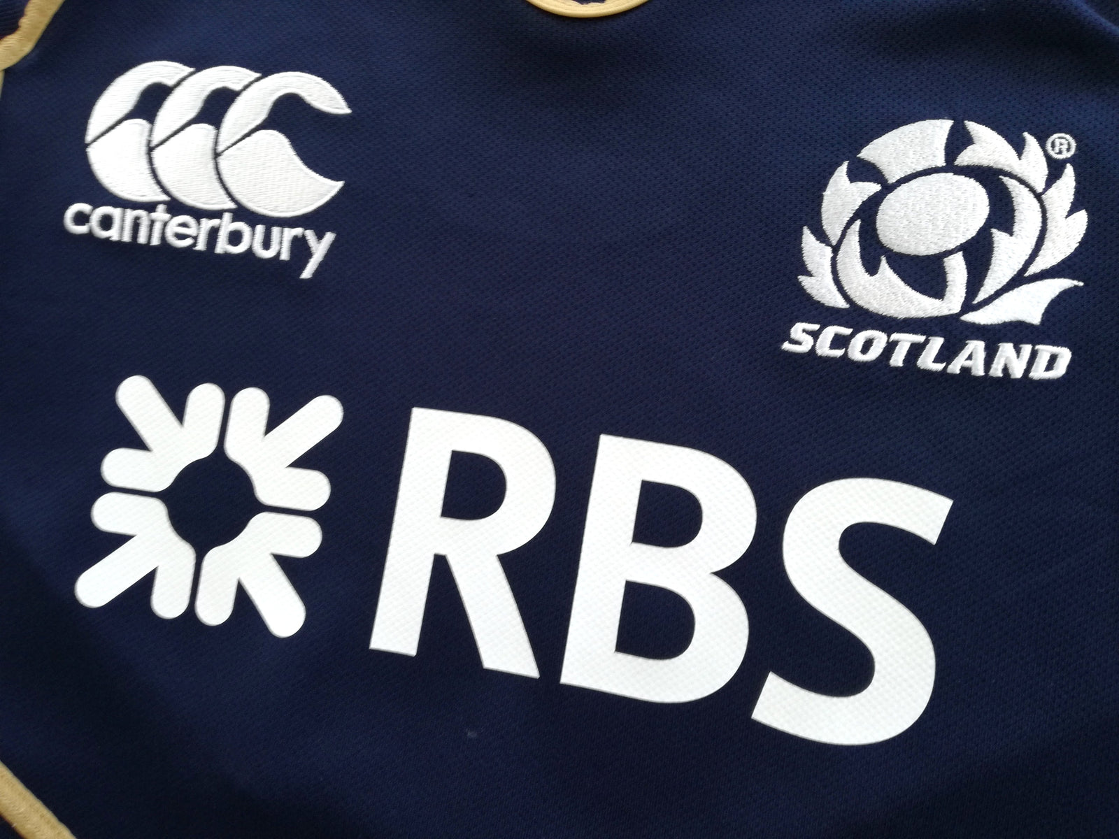 2011/12 Scotland Home Pro-Fit Rugby Shirt (M)