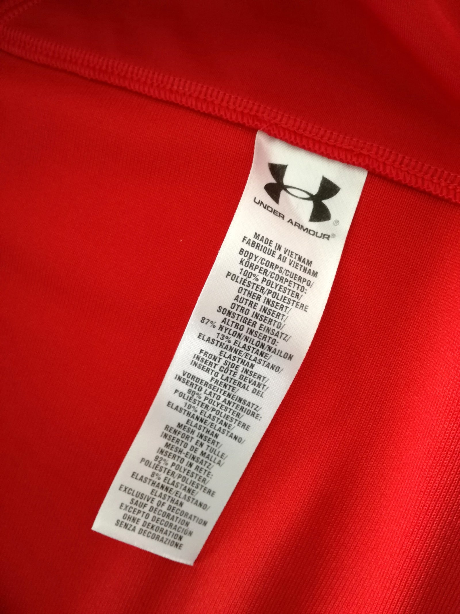 2011/12 Wales Home Rugby Shirt. (M)