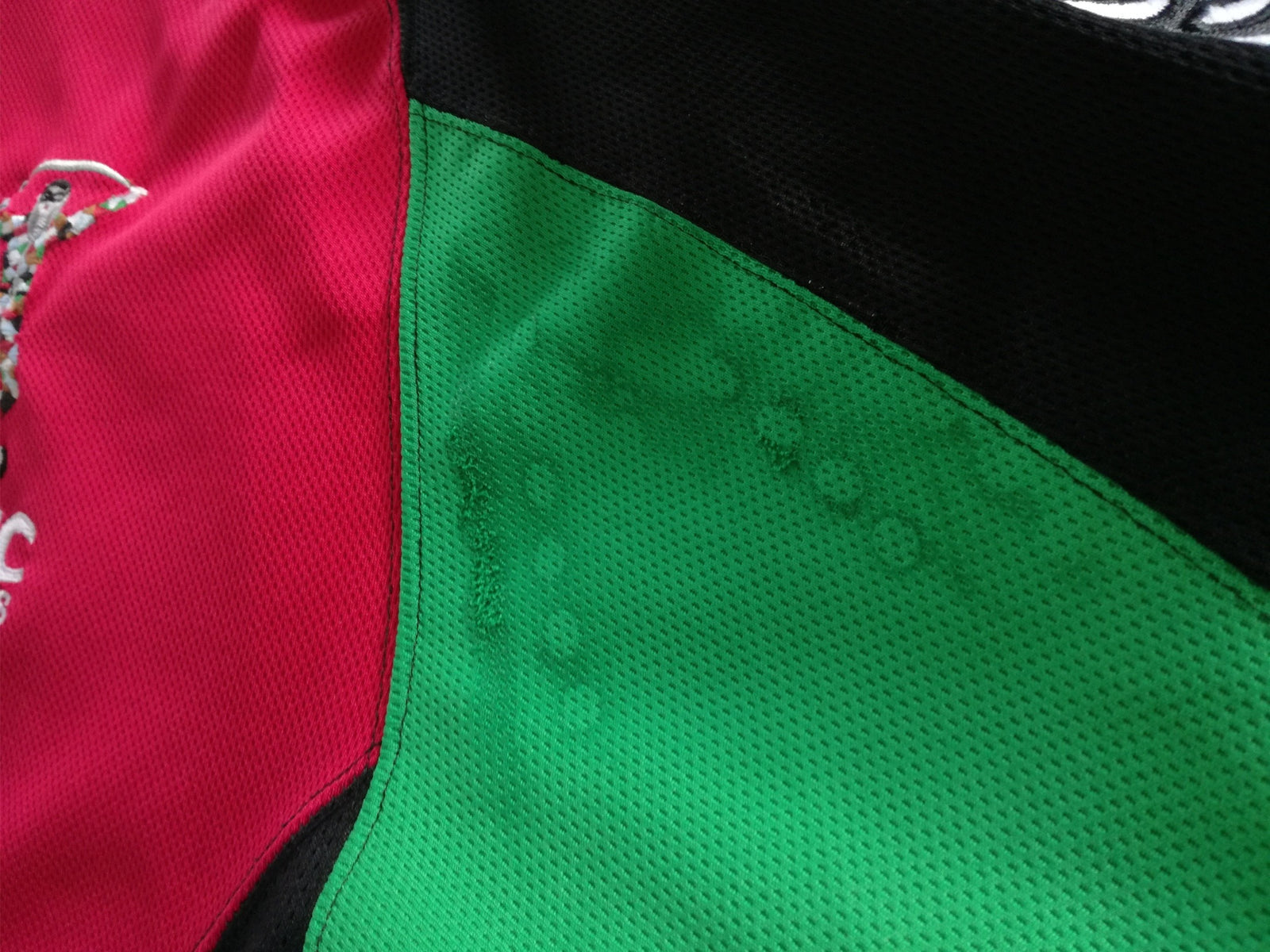 2004/05 Harlequins Home Pro-Fit Rugby Shirt (L)