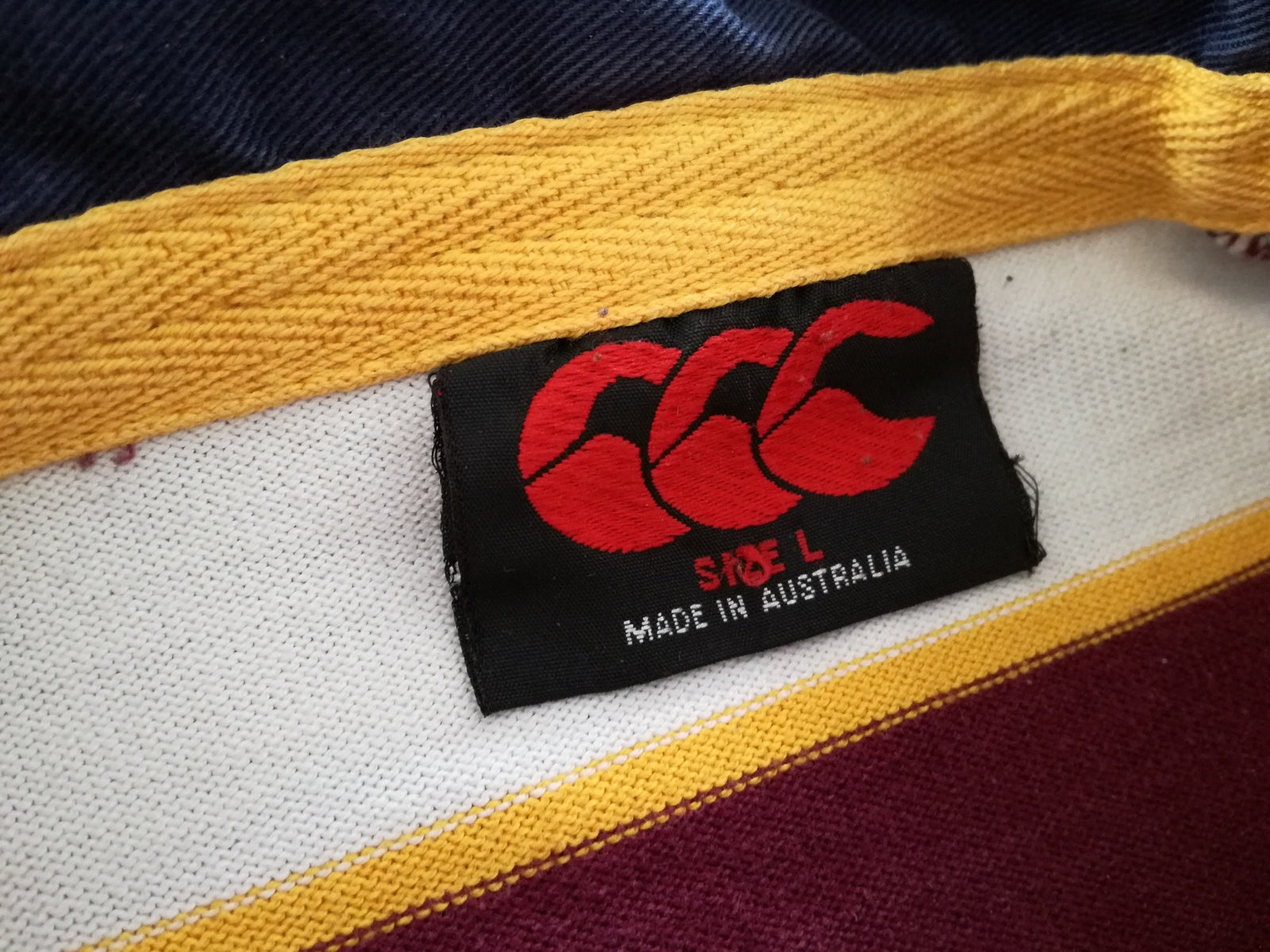 2003 Queensland Reds Home Super12 Rugby Shirt (L)