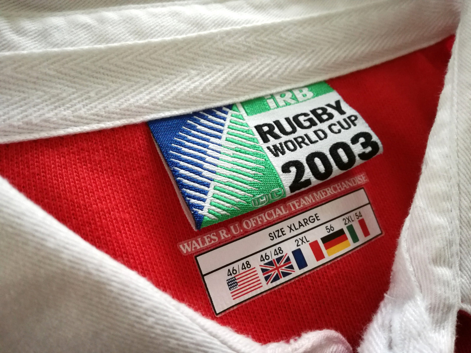 2003 Wales Home World Cup Rugby Shirt. (XL)