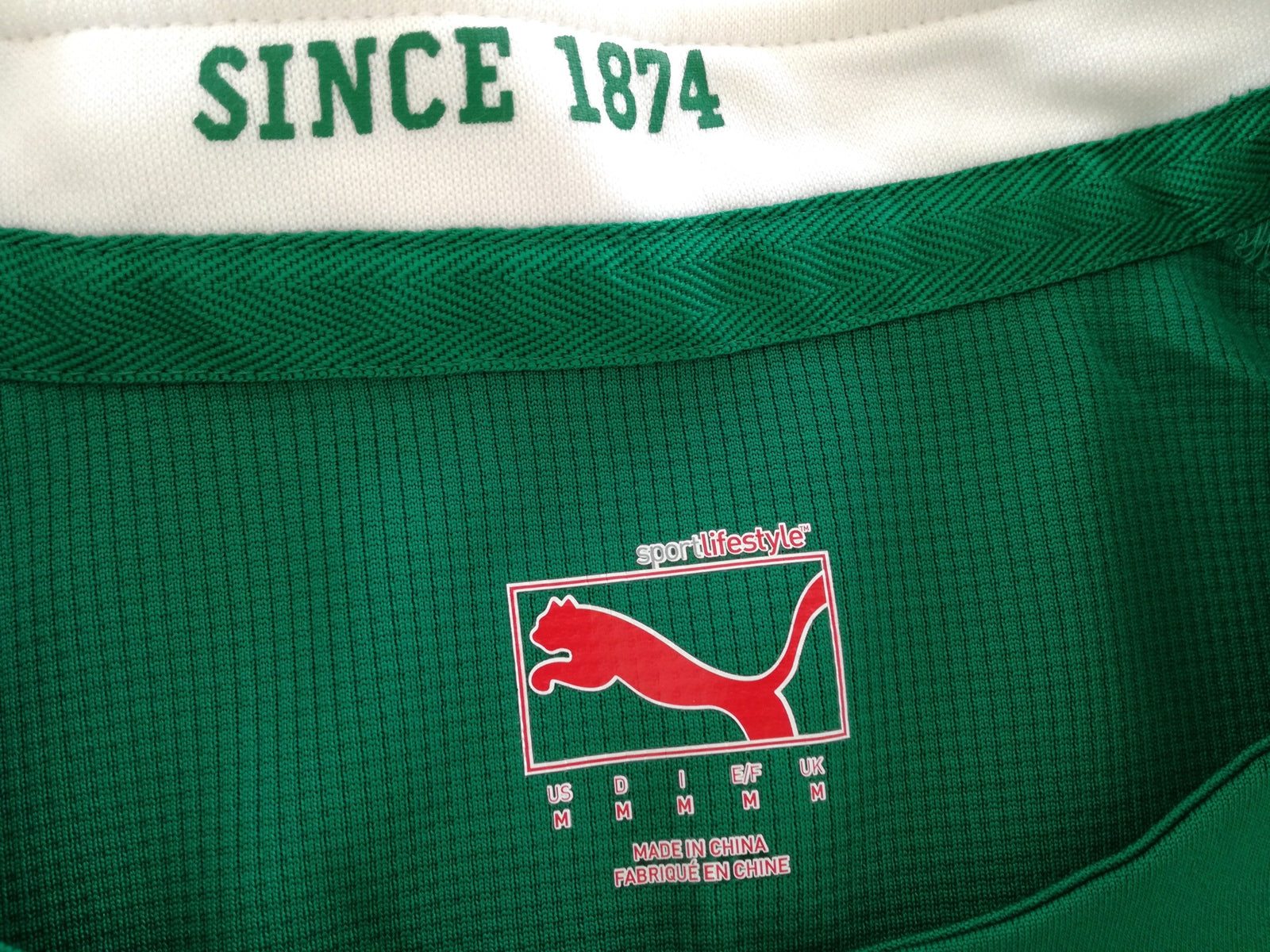 2009/10 Ireland Home Pro-Fit Rugby Shirt (M)