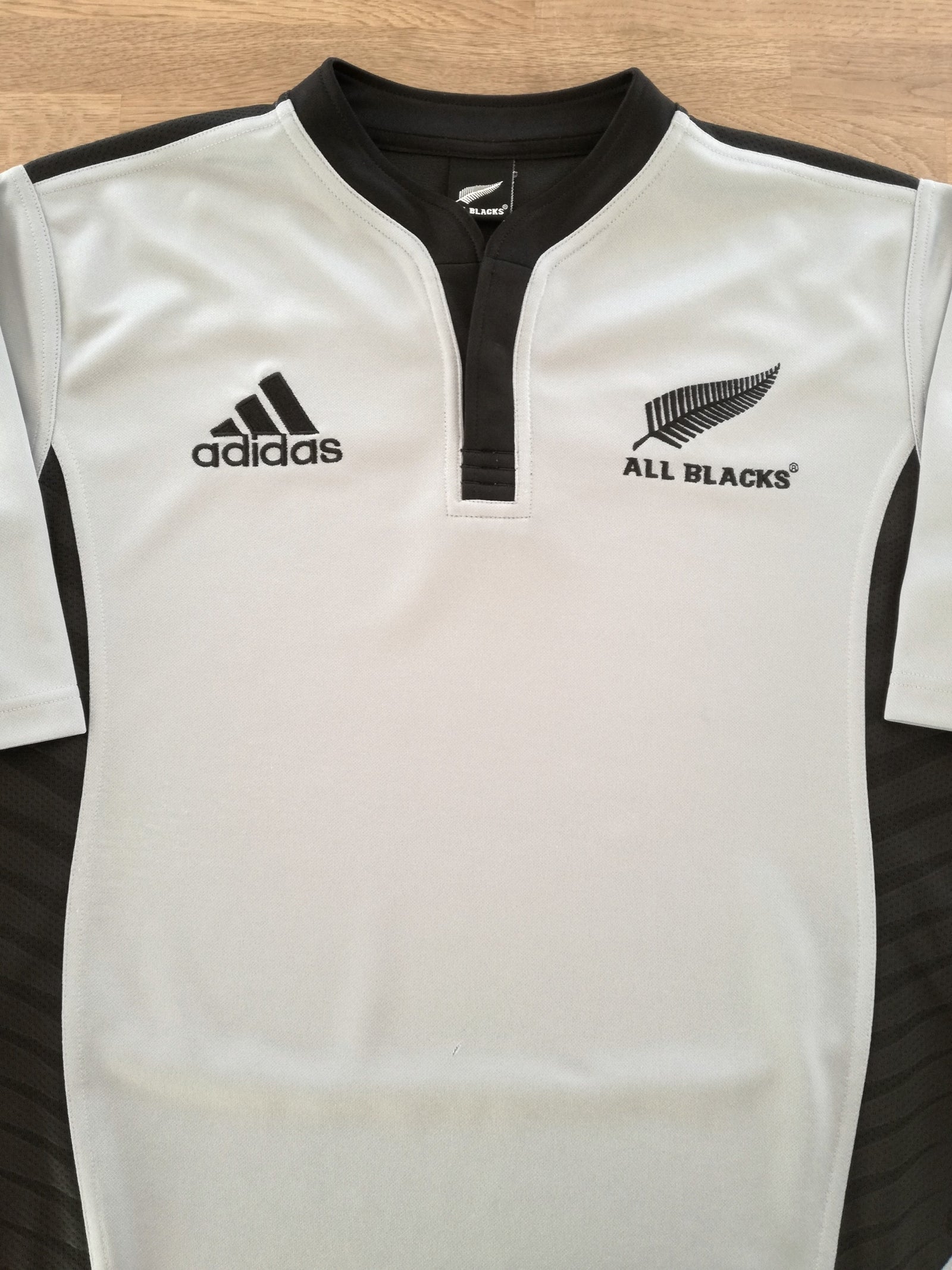 2007 New Zealand Away Rugby Shirt