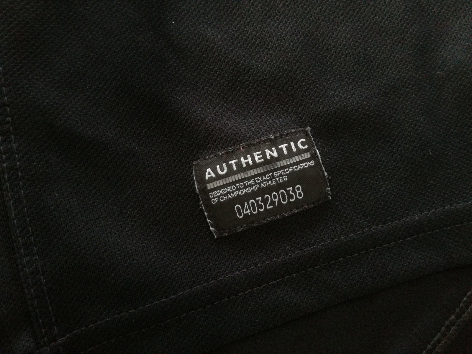 2011/12 England Away Pro-Fit Rugby Shirt (L)