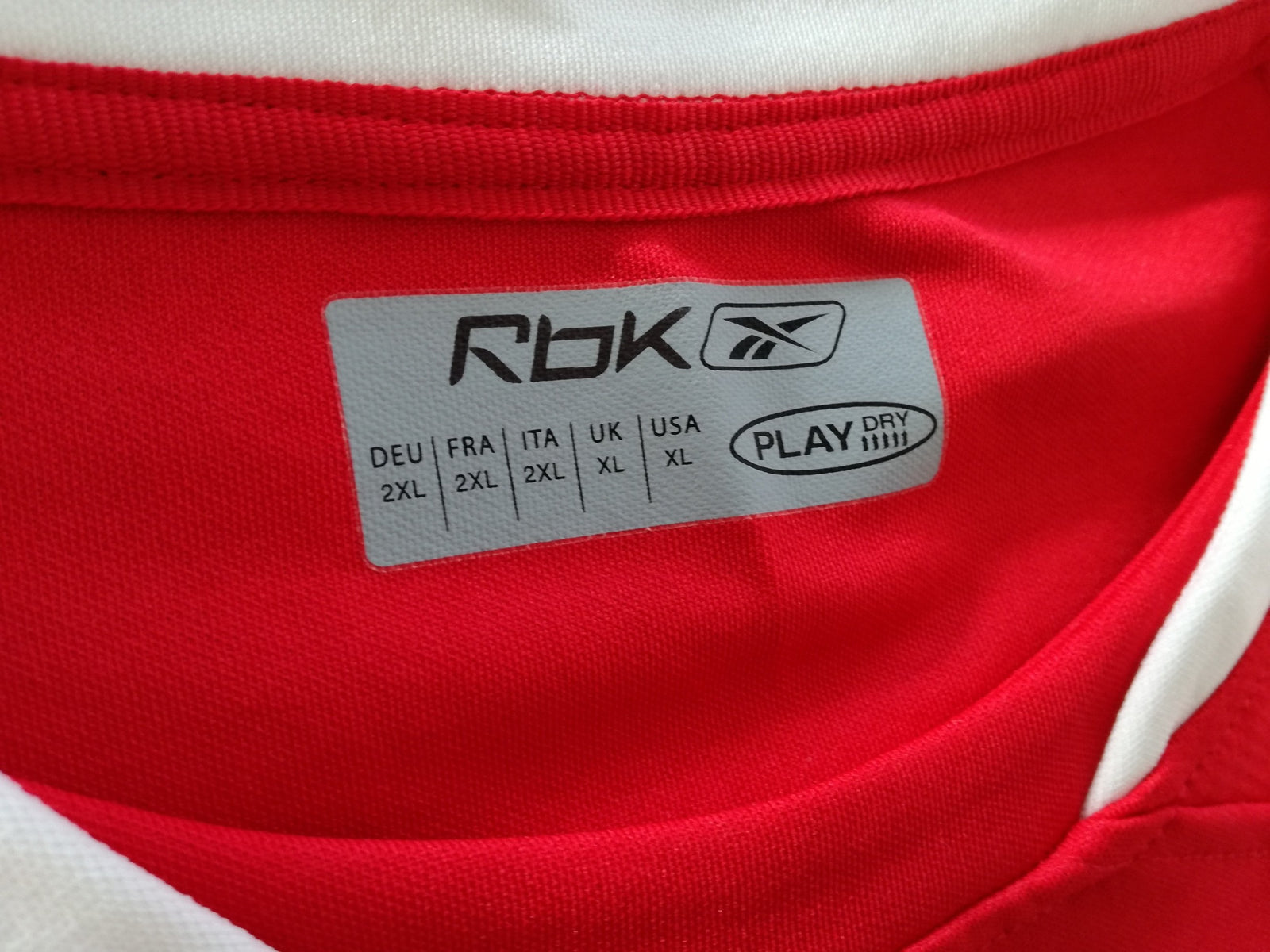 2006/07 Wales Home Pro-Fit Rugby Shirt (XL)