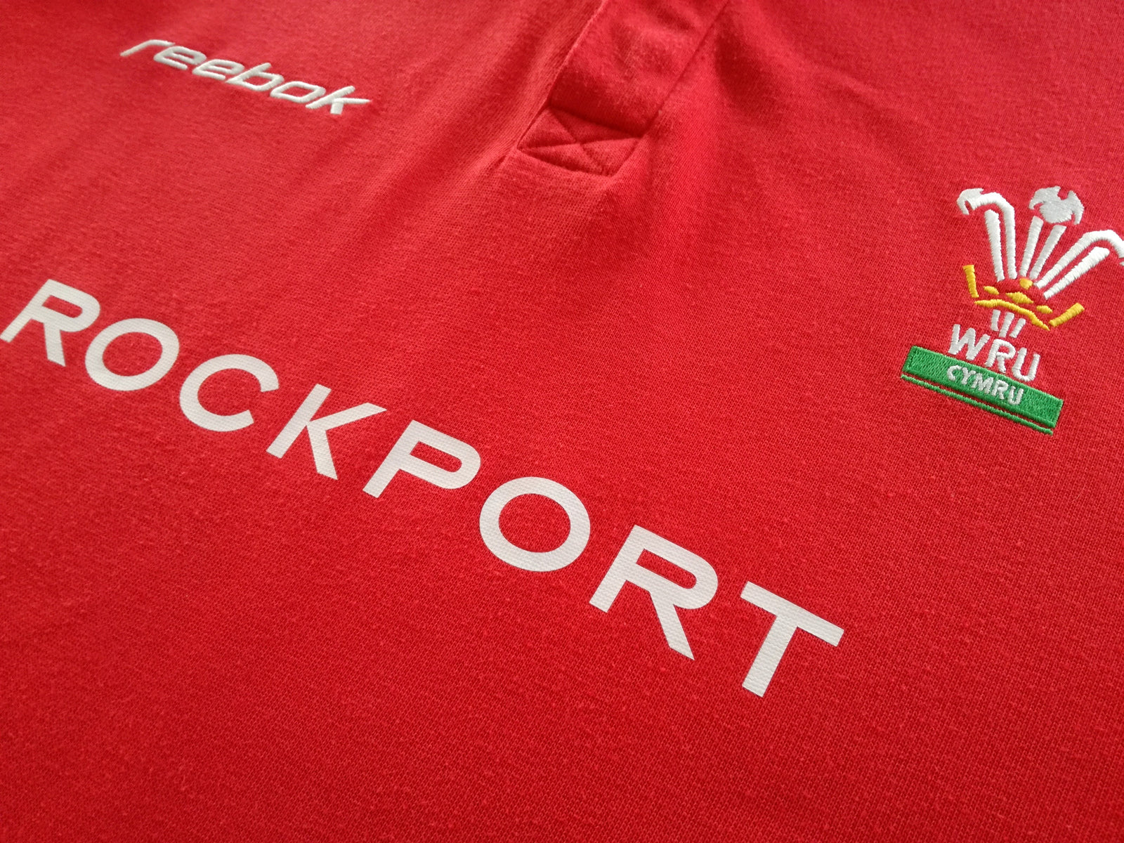 2002/03 Wales Home Rugby Shirt. (XXL)