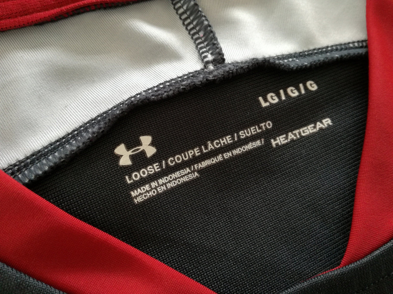 2017/18 Wales Away Rugby Shirt (L)