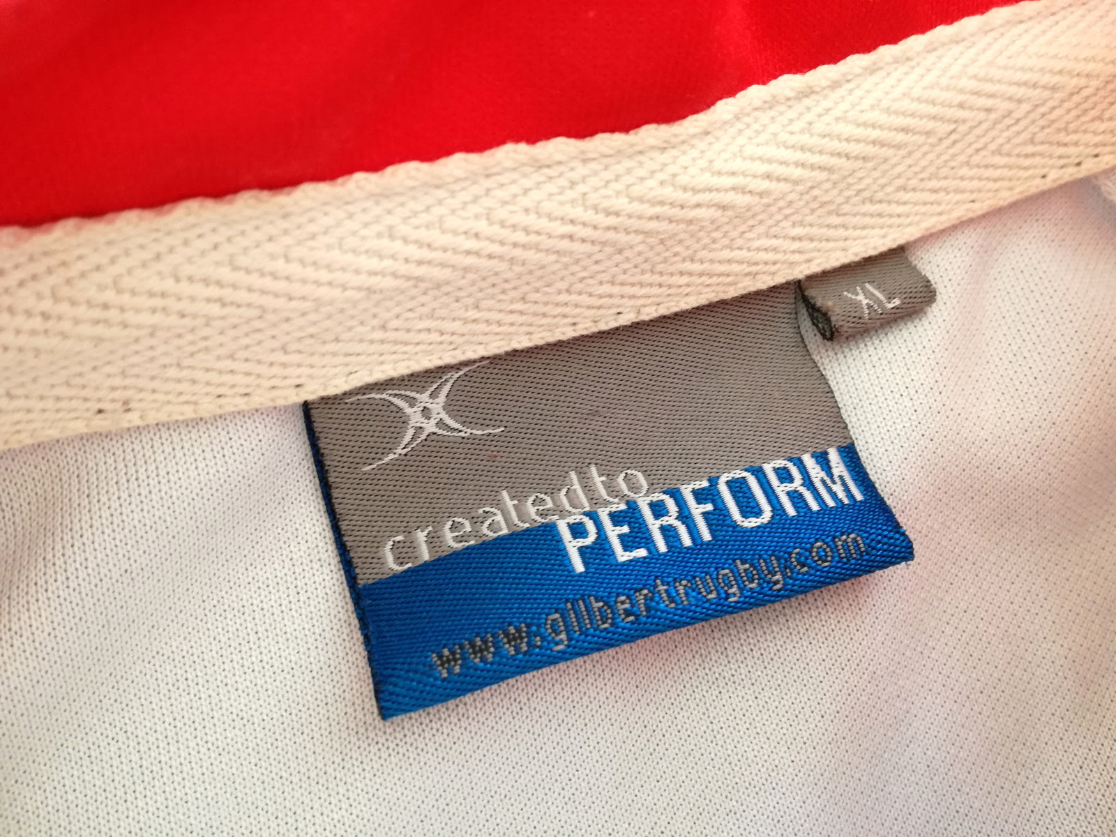 2010/11 Newport Gwent Dragons Home Rugby Shirt (XL)