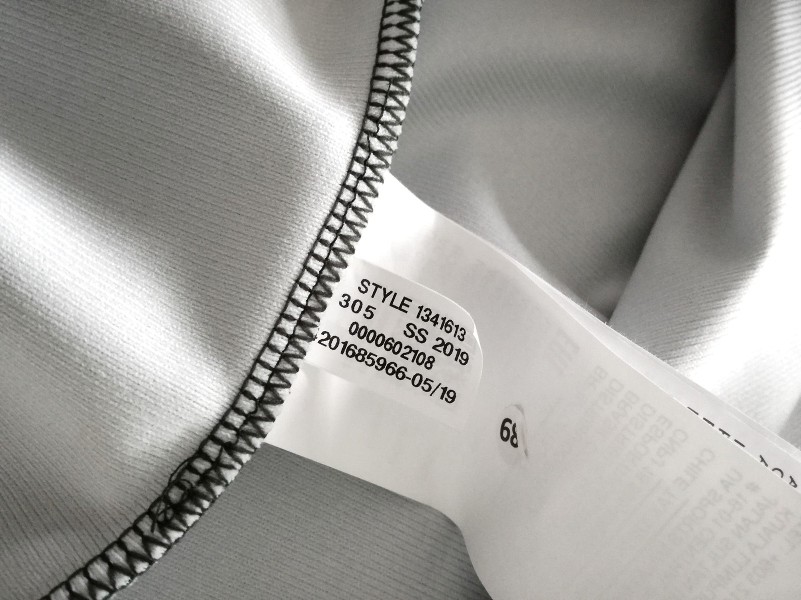 2019 Wales Away World Cup Rugby Shirt (L) *BNWT*