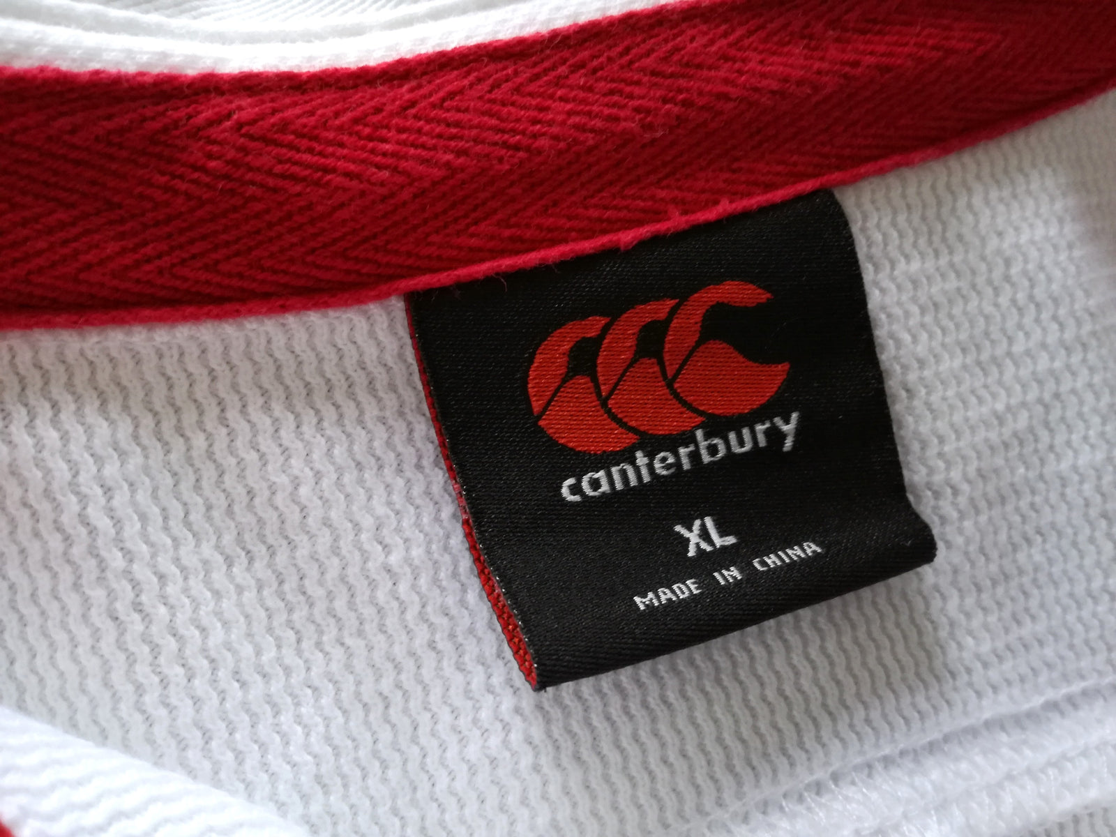 2019/20 England Home Rugby Shirt. (L)