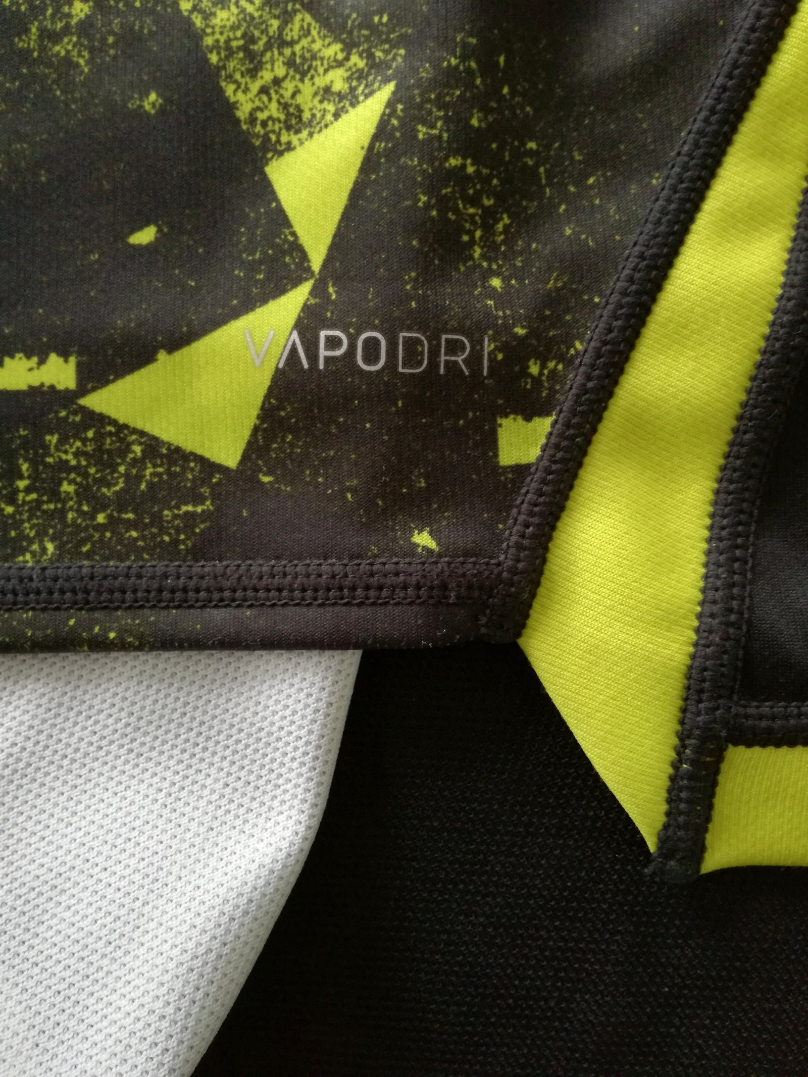 2020/21 Ireland Vapodri Training Shirt (3XL)