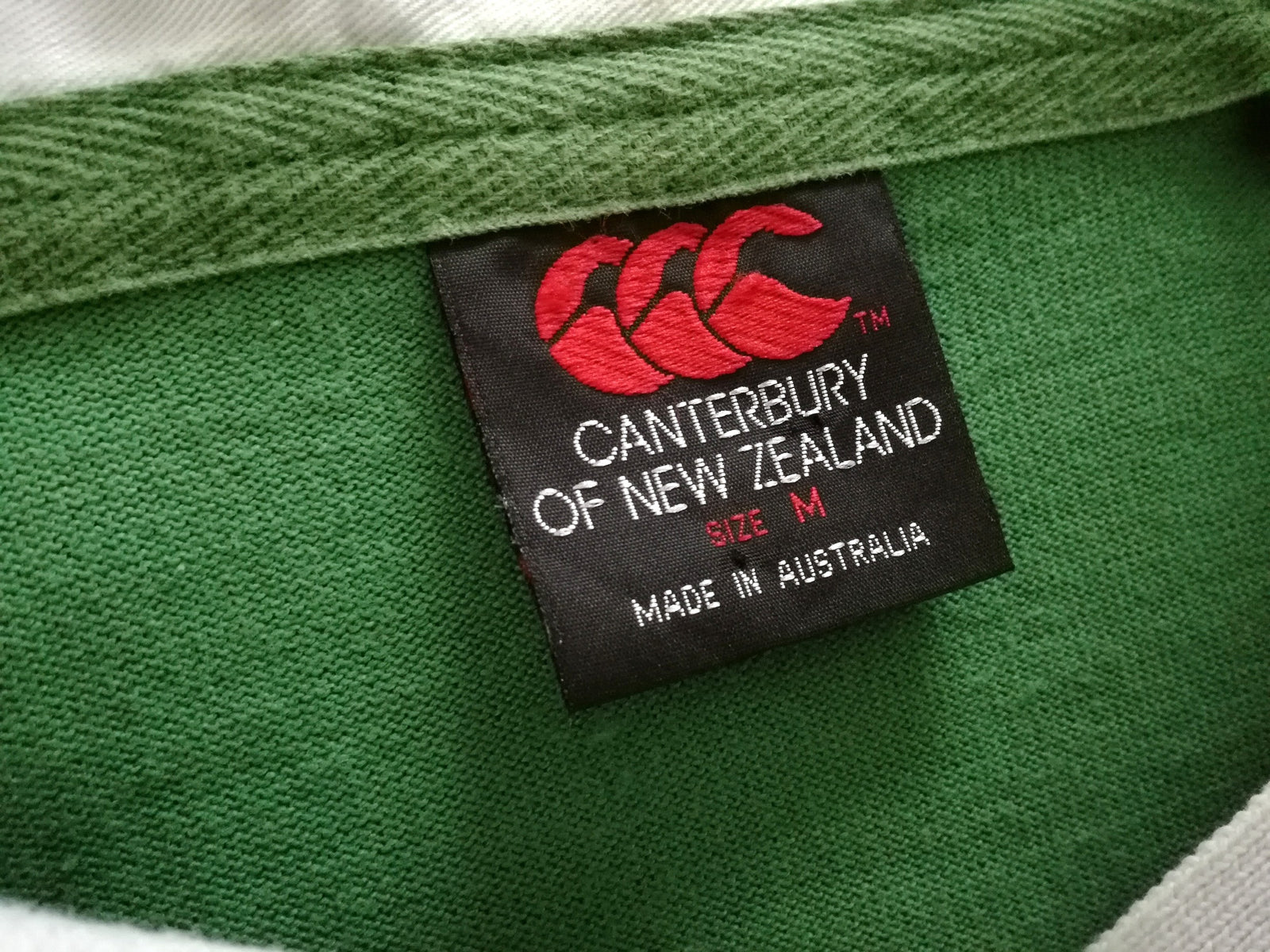 2000/01 Ireland Home Rugby Shirt. (M)