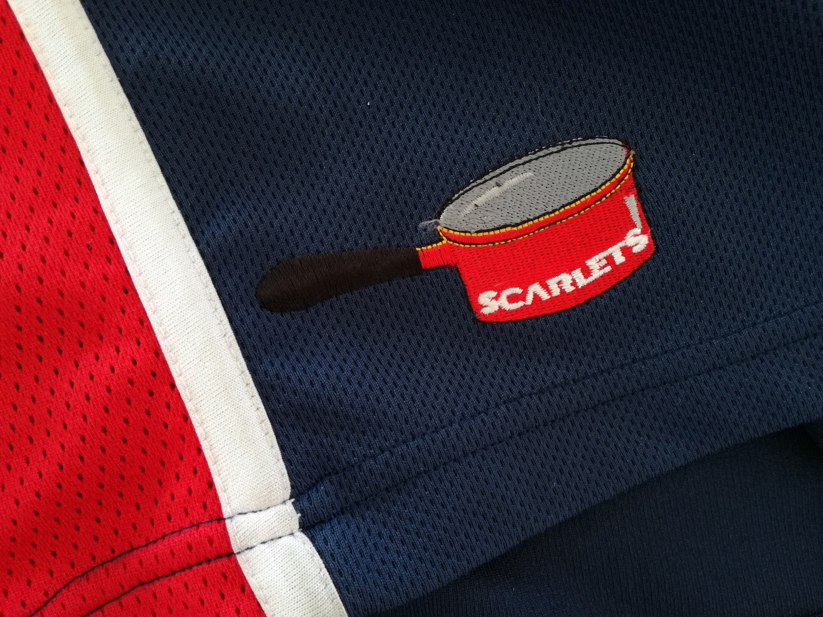 2004/05 Scarlets Away Rugby Shirt (Youth)