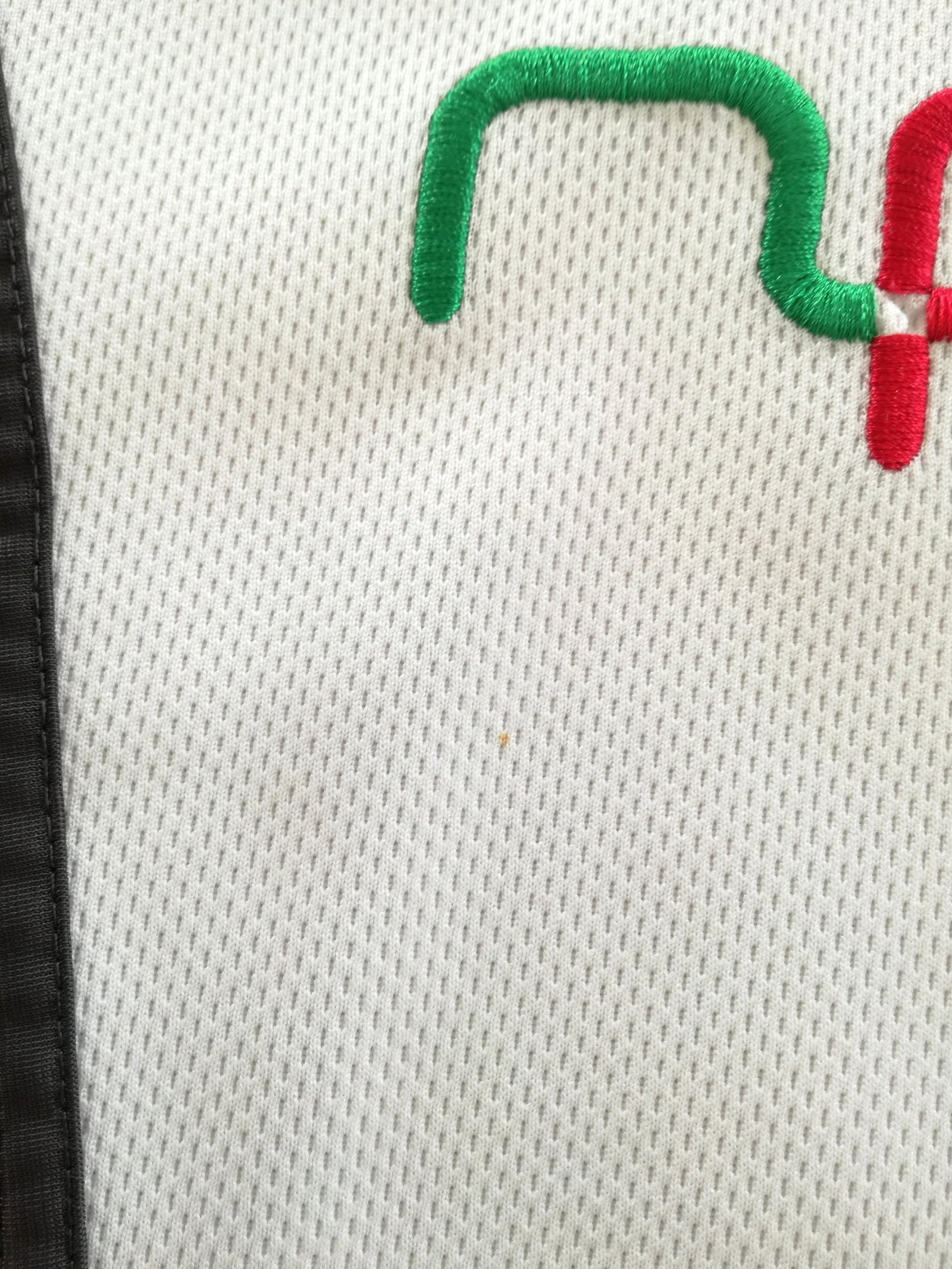 2005/06 Ospreys Away Rugby Shirt (L)