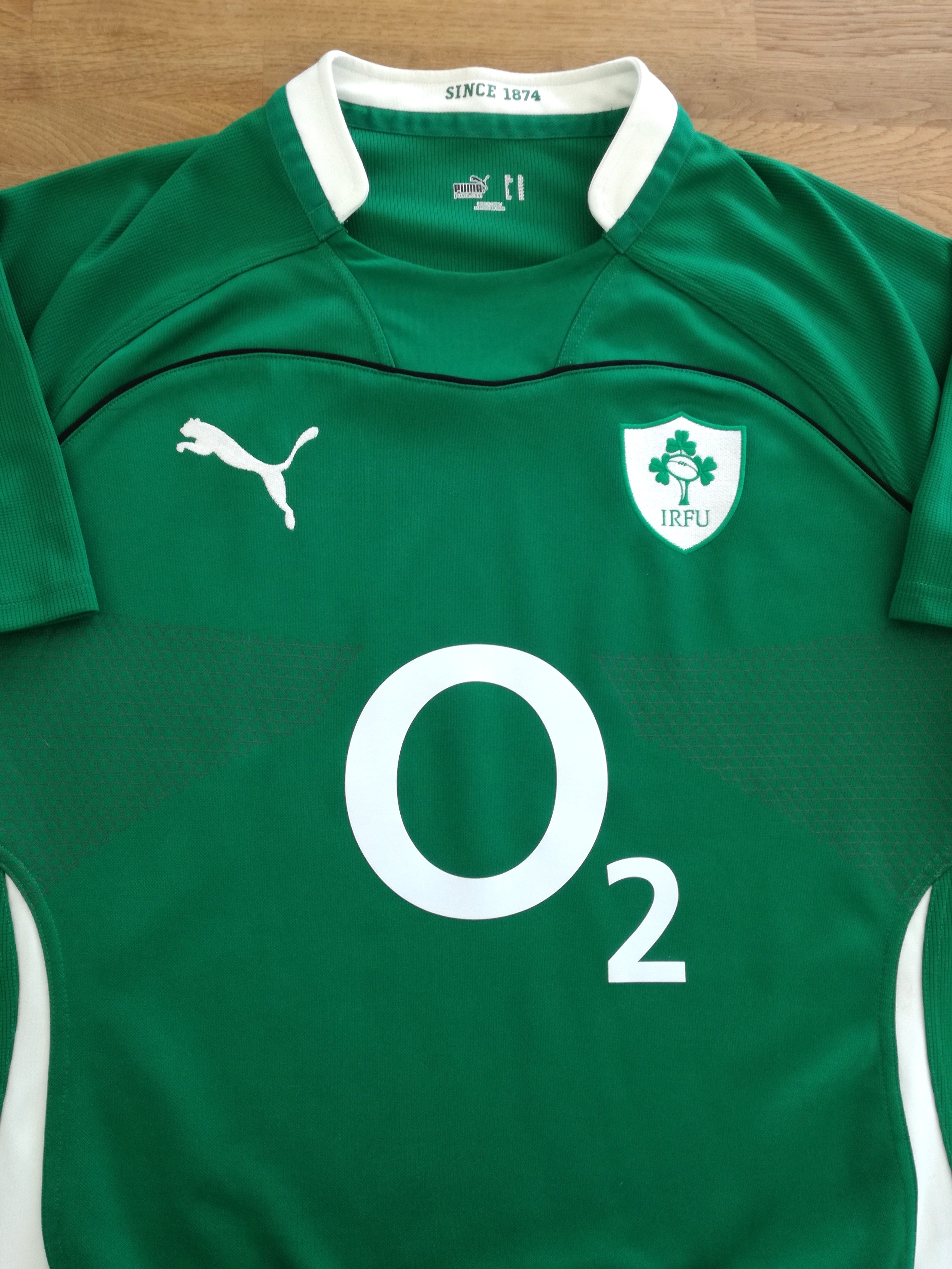 2009/10 Ireland Home Pro-Fit Rugby Shirt