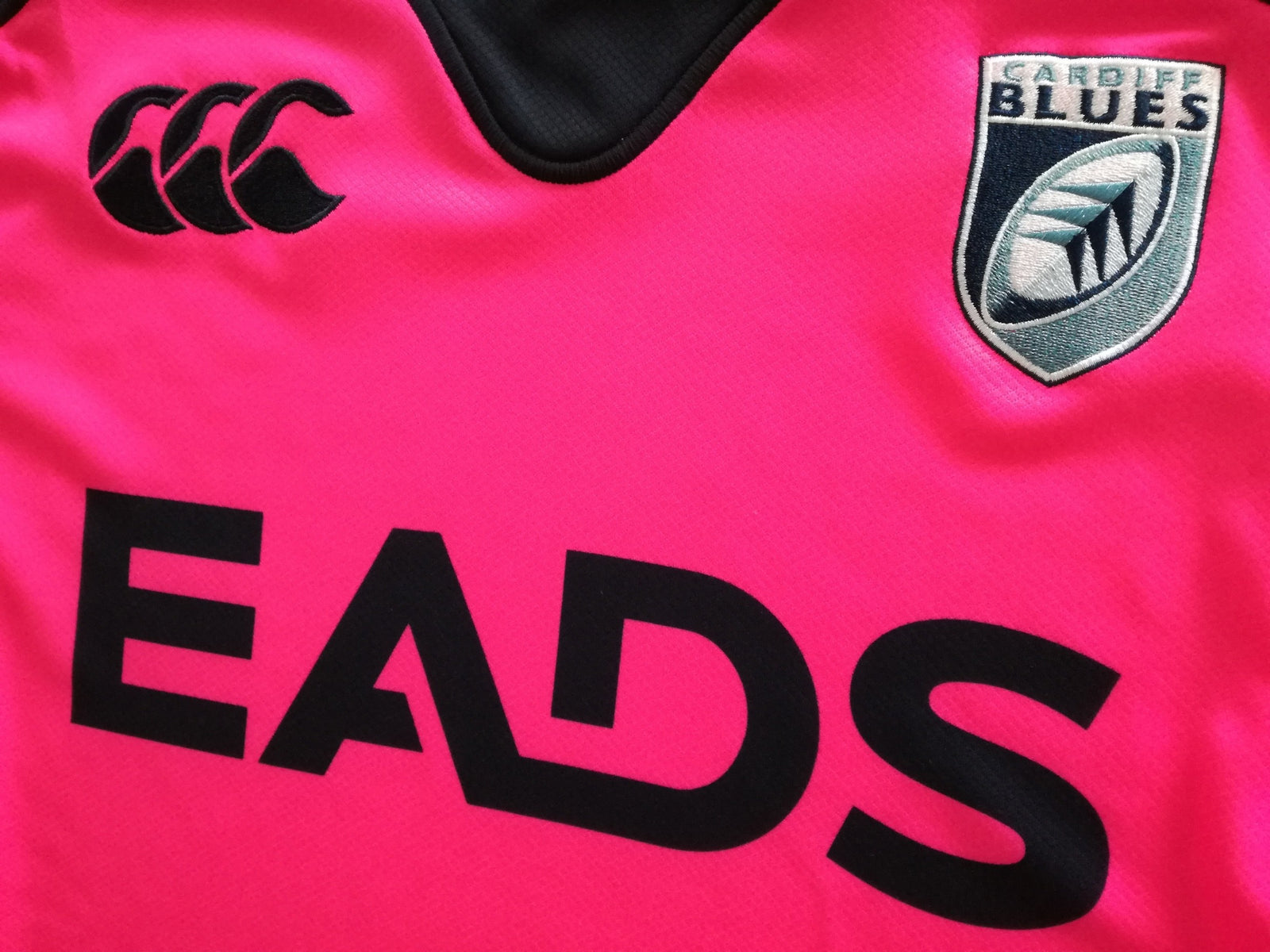 2013/14 Cardiff Blues European Pro-Fit Rugby Shirt (L)