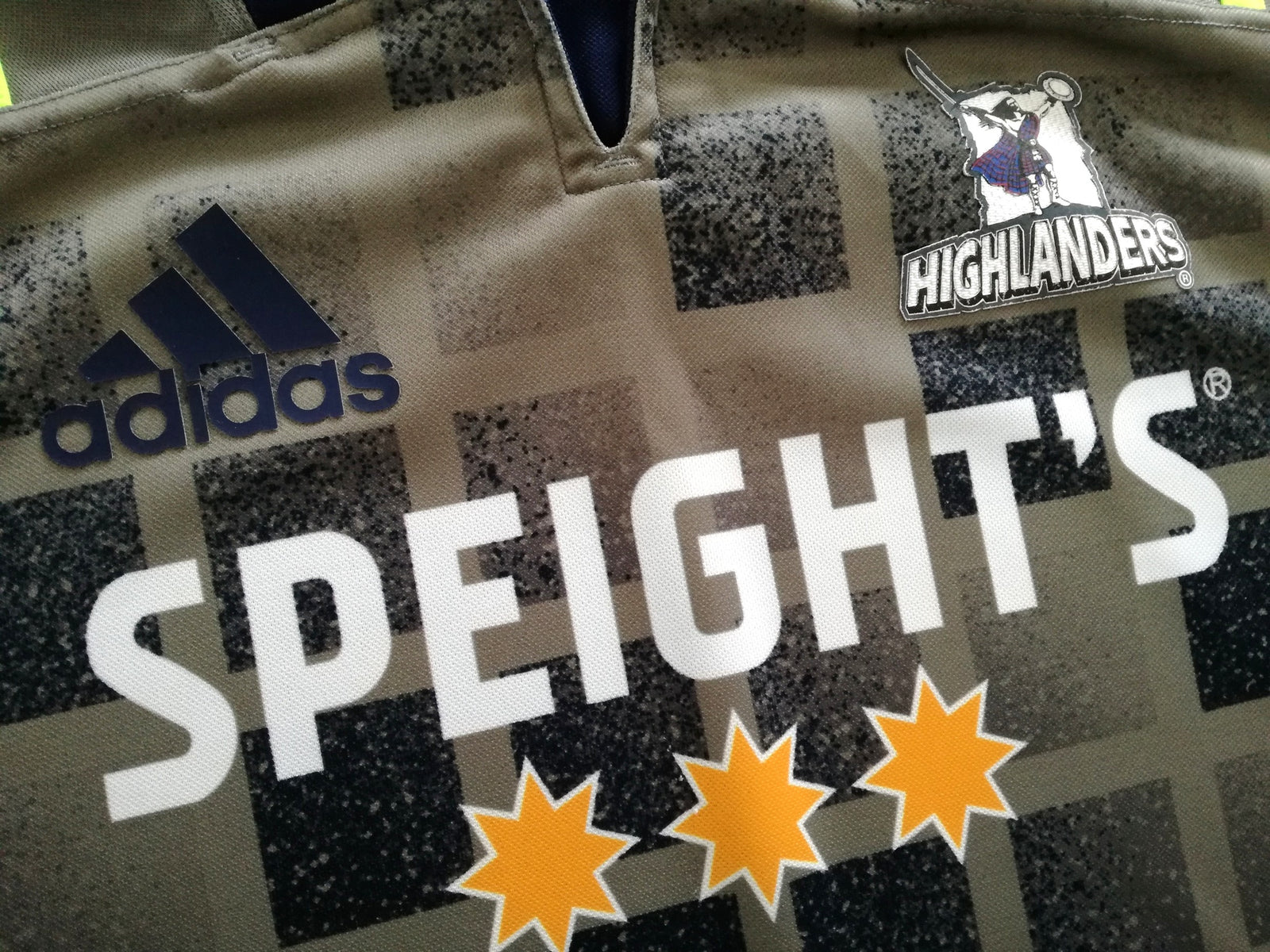 2018 Highlanders Training Shirt (XXL)