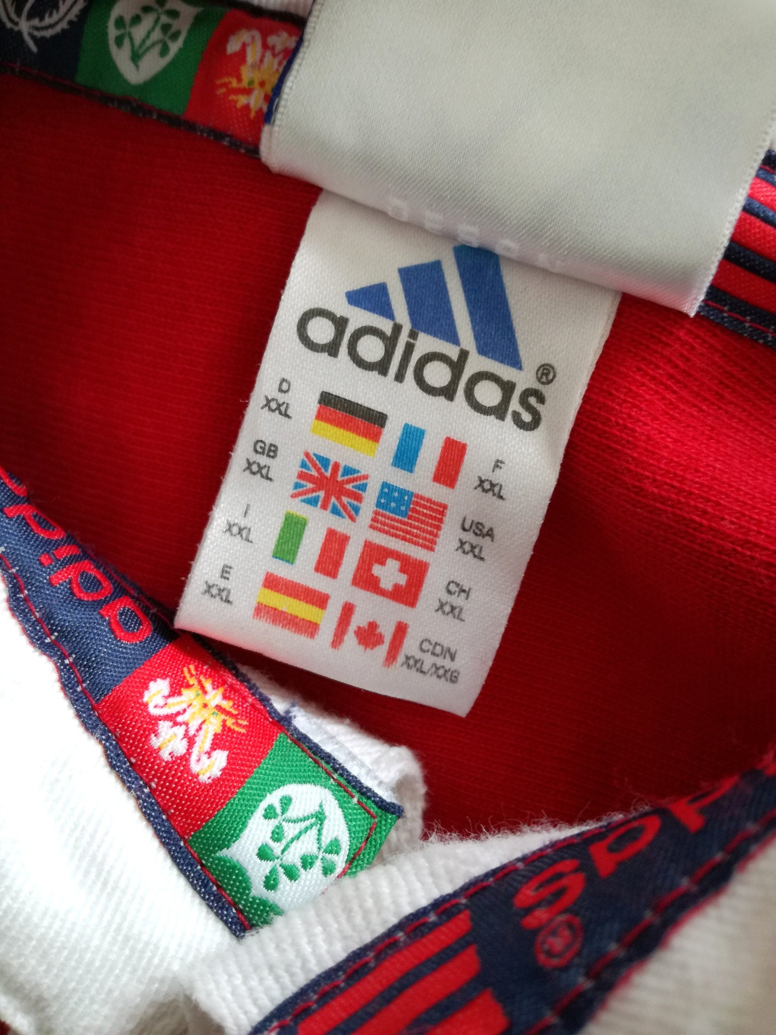 1997 British & Irish Lions Rugby Shirt. (XXL)