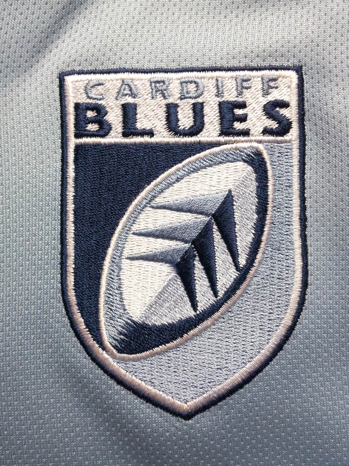 2011/12 Cardiff Blues Home Rugby Shirt (M)