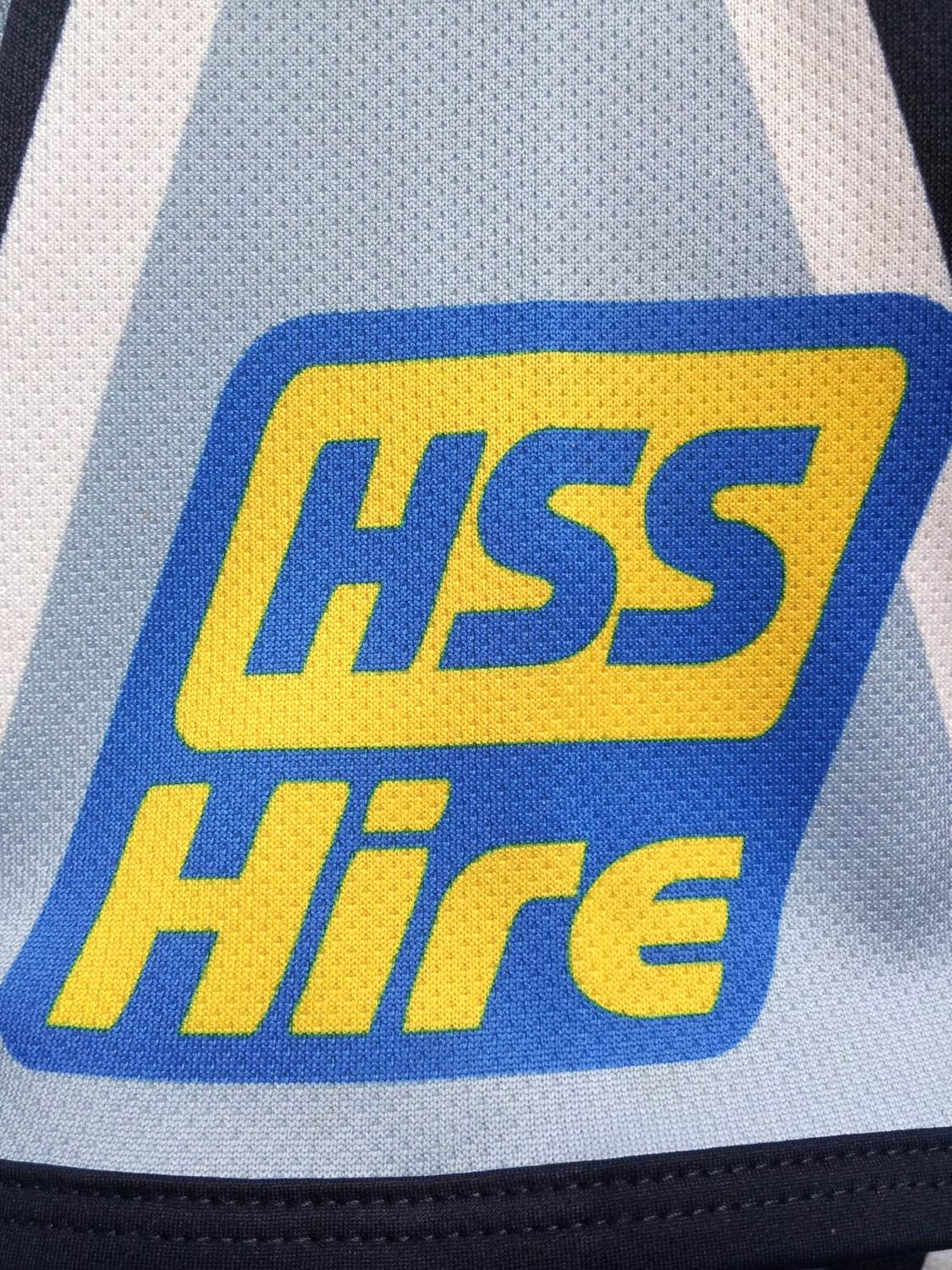 2011/12 Cardiff Blues Home Rugby Shirt (M)