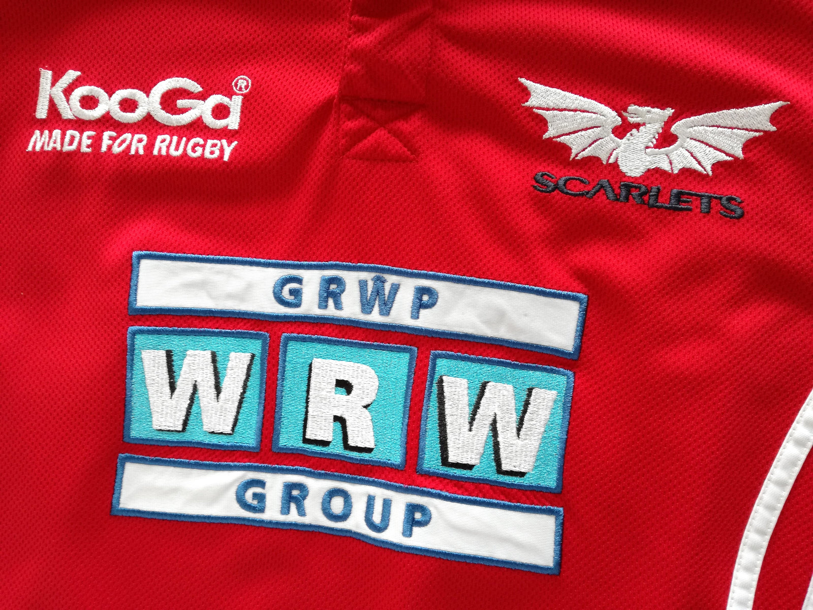 2005/06 Scarlets Home Rugby Shirt (L)