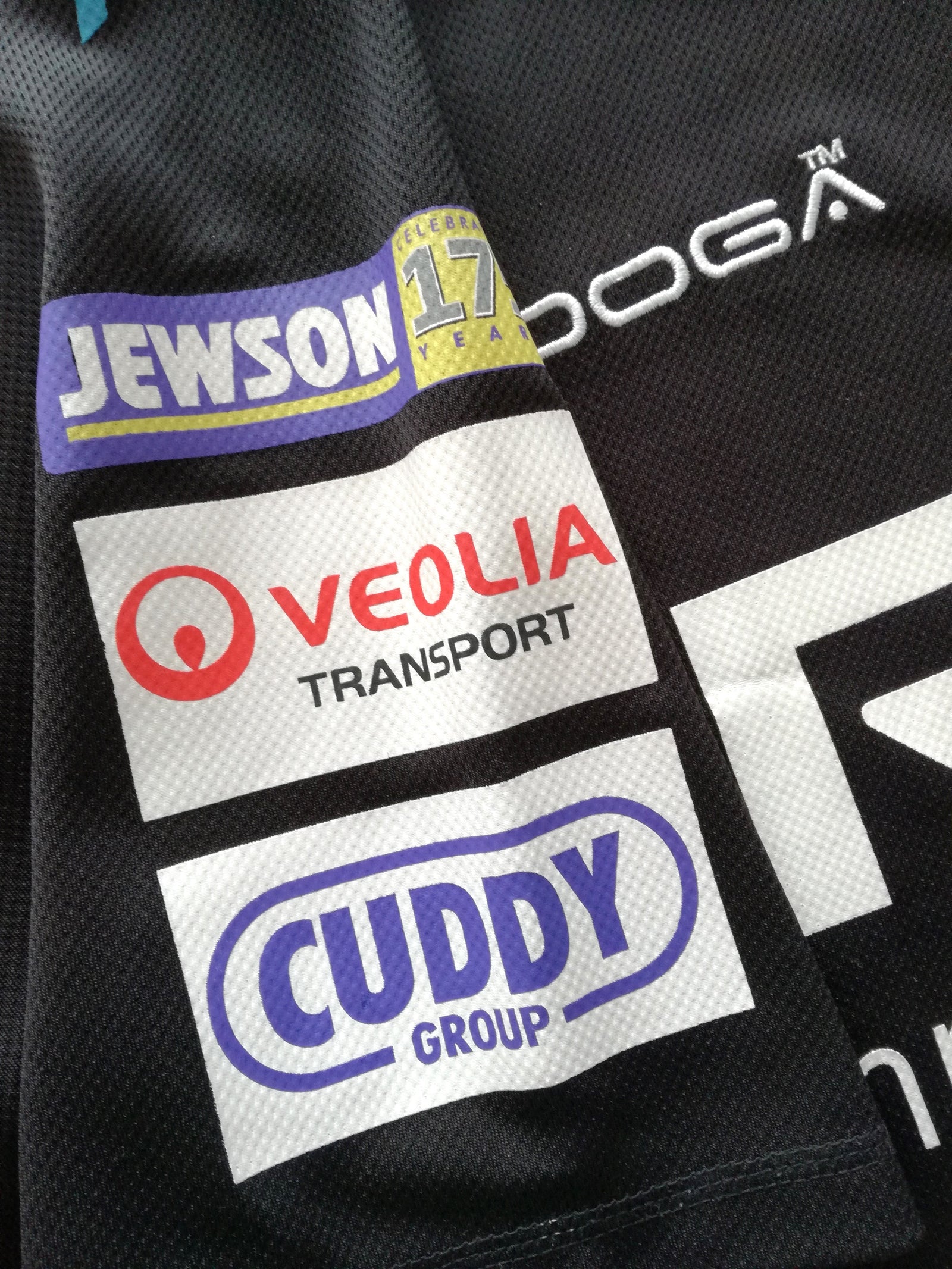 2011/12 Ospreys Home Rugby Shirt (M)