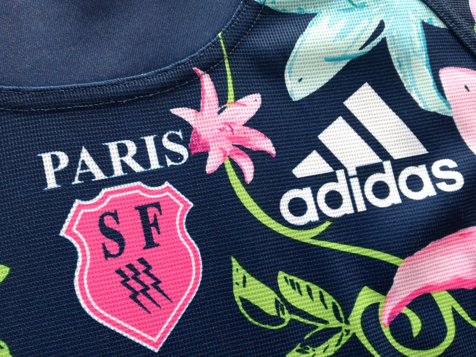 2010/11 Stade Français Away Rugby Shirt (XXL)
